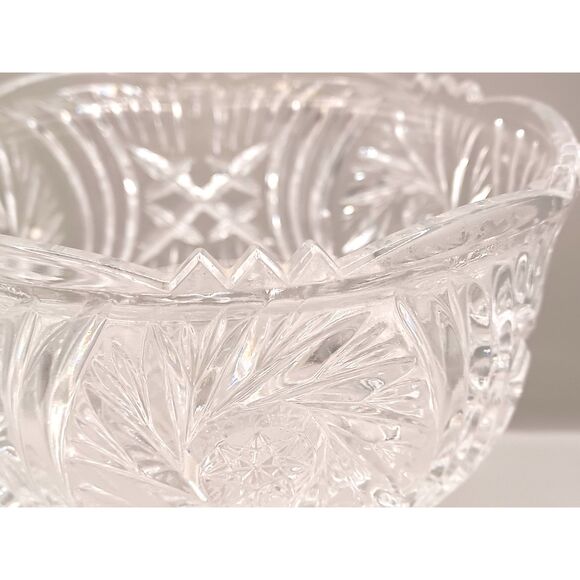 Vintage1960 EAPG Indiana Glass Hobstar Sunburst Pedestal Candy Nut Dish with Lid - Picture 12 of 16